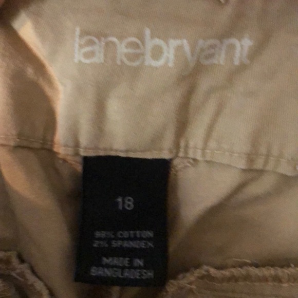 Women’s Lane Bryant Shorts.  Size 18 - Picture 2 of 9